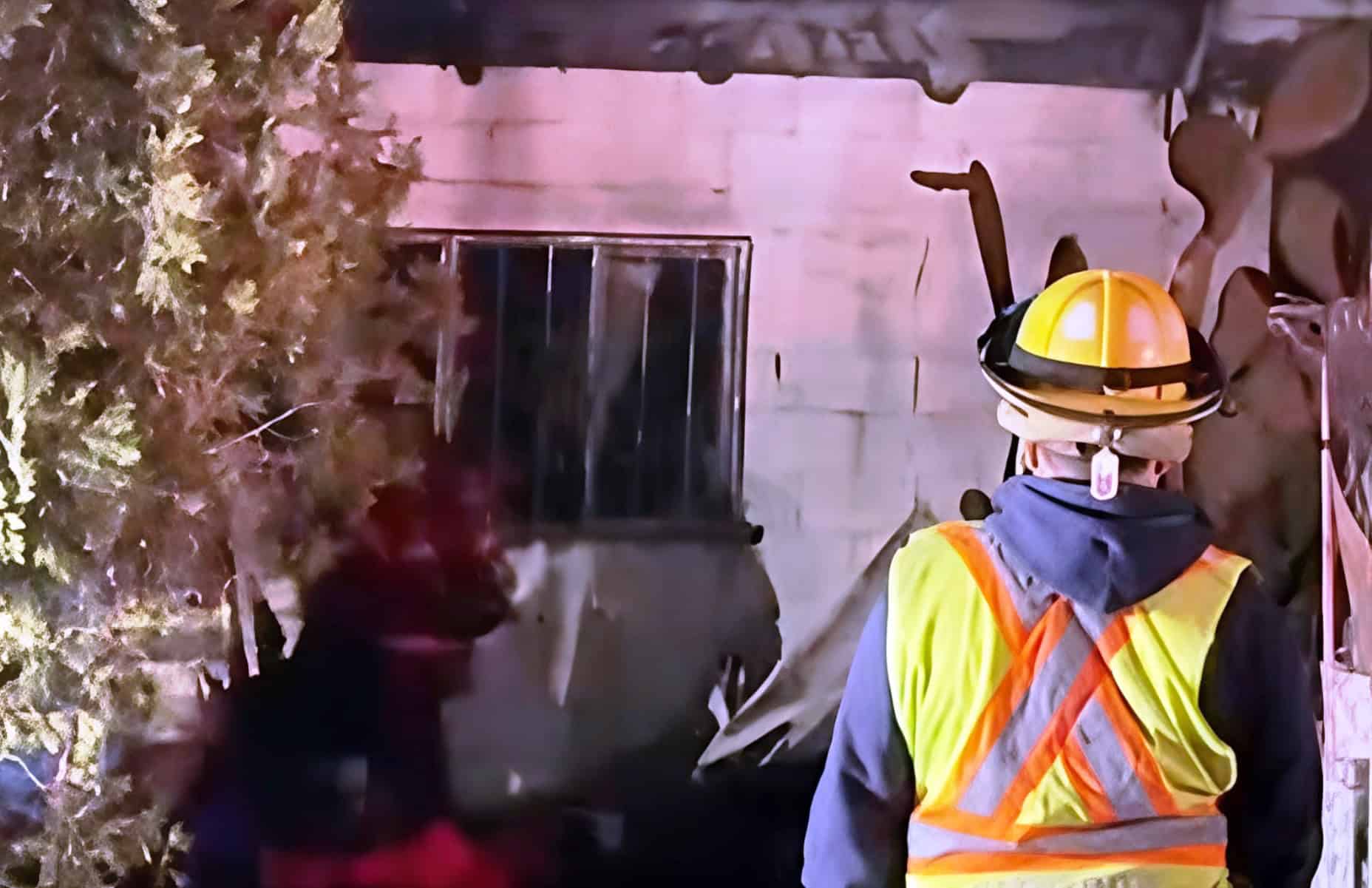 Incendio destruye vivienda en la colonia Loma Blanca de Saltillo