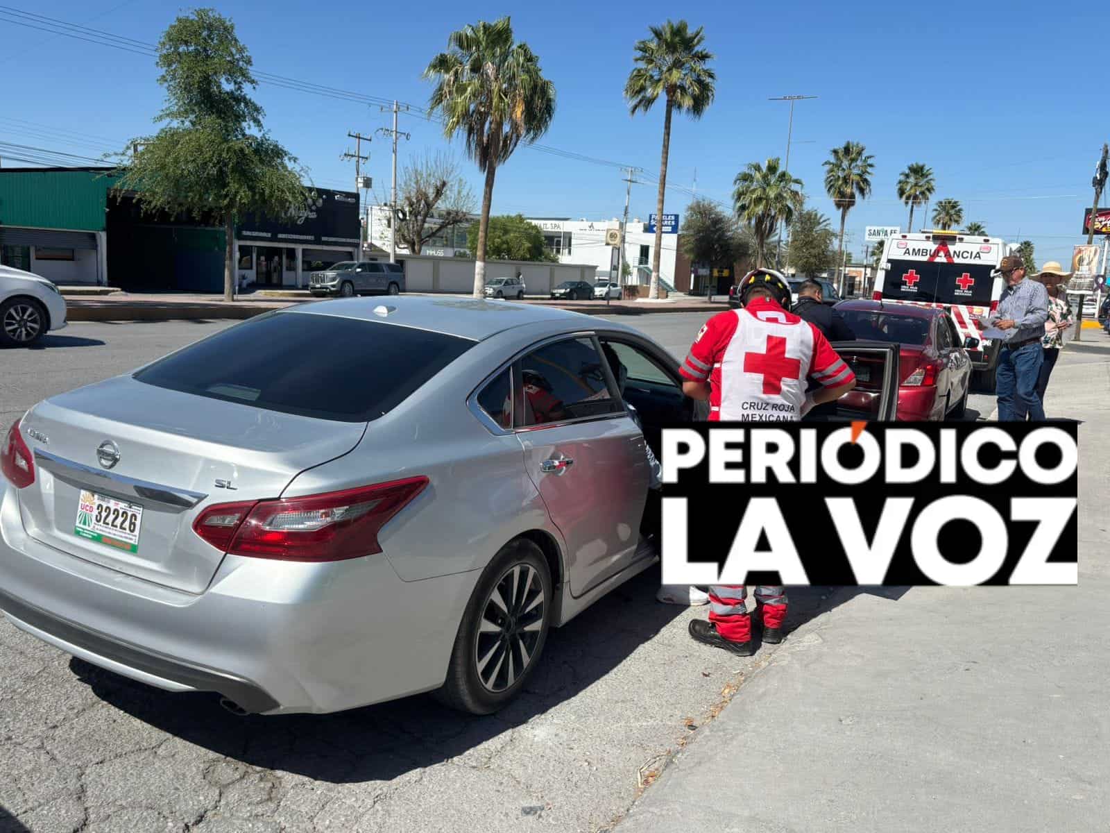 Accidente en Monclova: choque entre veh&iacute;culos deja da&ntilde;os materiales