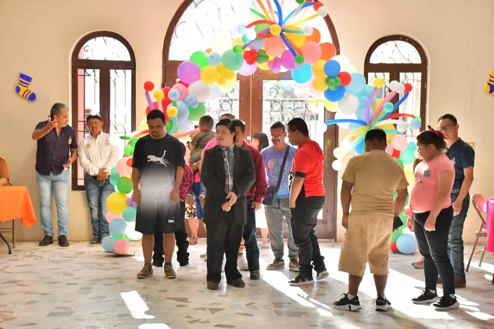 Emotivo festejo por el D&iacute;a Internacional del S&iacute;ndrome de Down en Nava