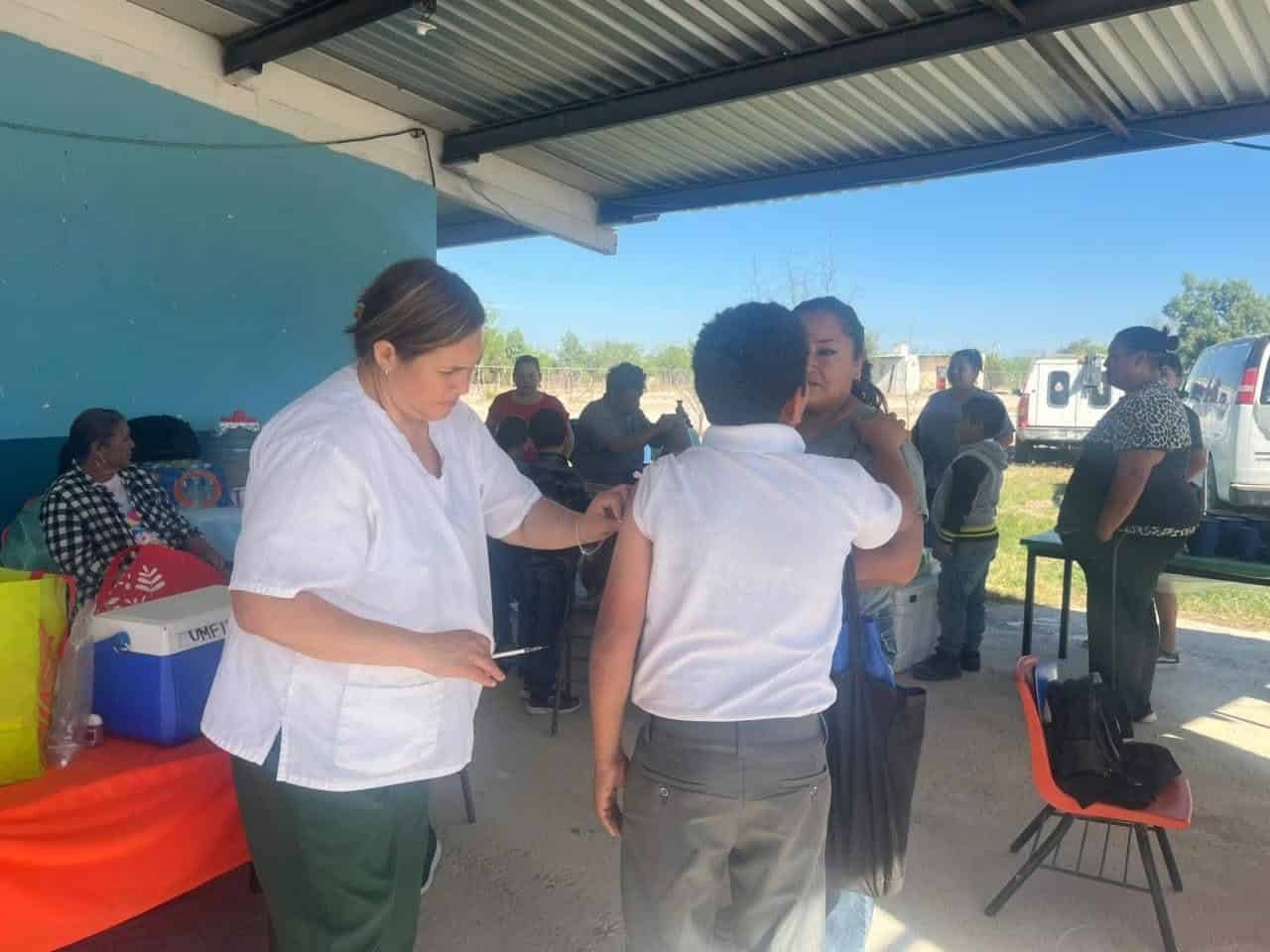 Llevan jornada de salud y bienestar a comunidad rural de Zaragoza