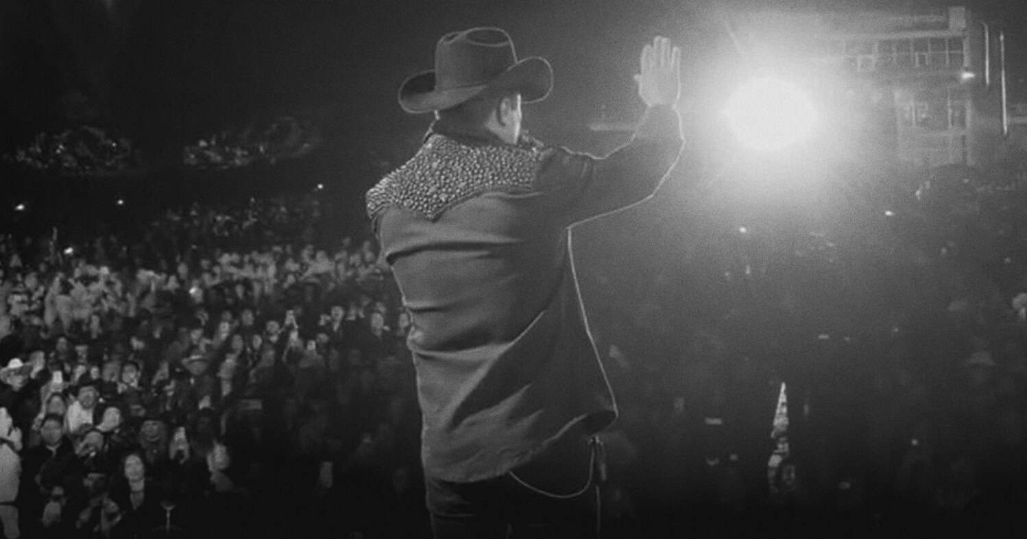 Juli&oacute;n &Aacute;lvarez re&uacute;ne a 85 mil personas en San Jos&eacute; del Cabo