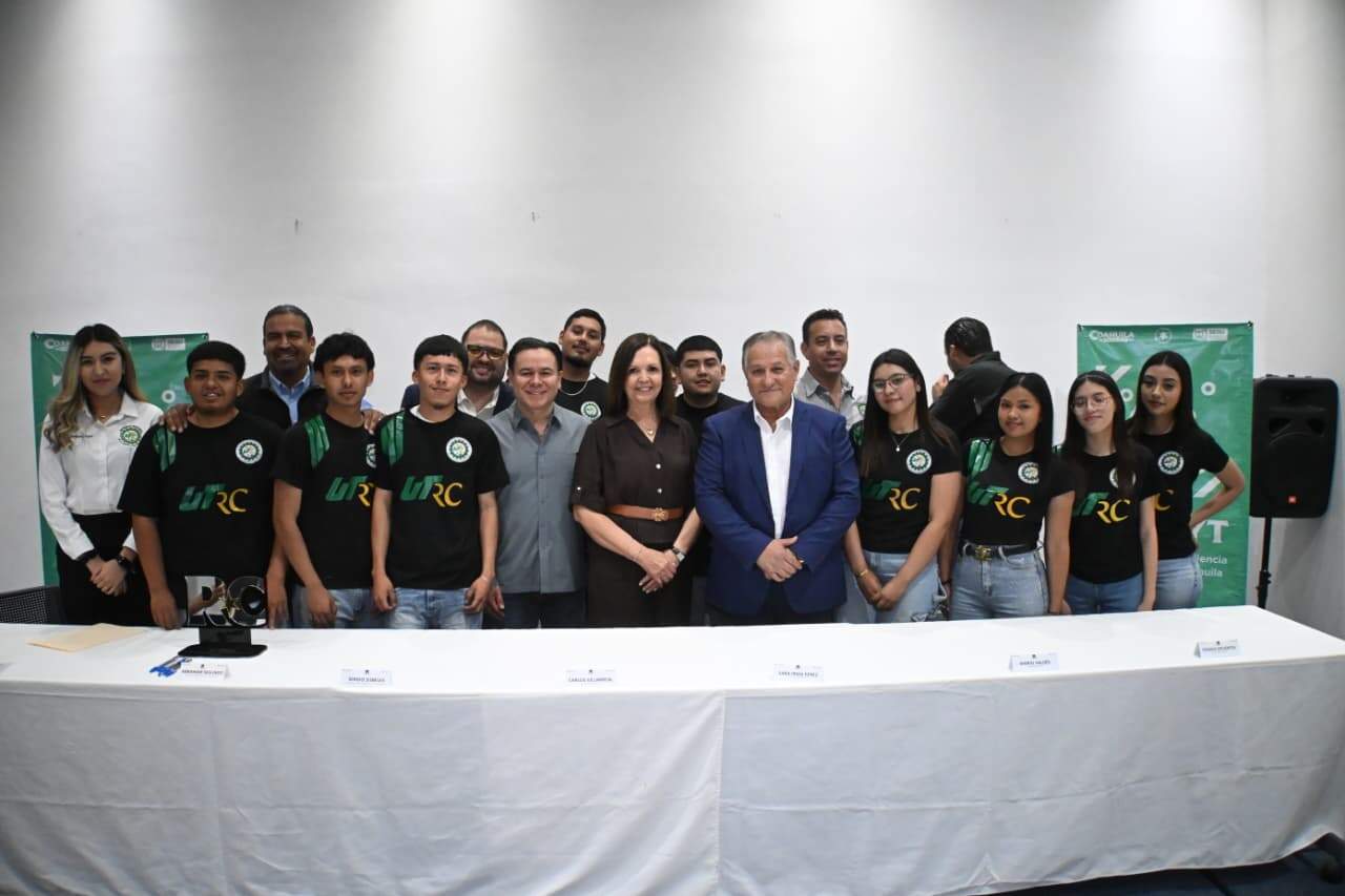 Sari P&eacute;rez Cant&uacute; firma convenio para impulsar la innovaci&oacute;n en Frontera