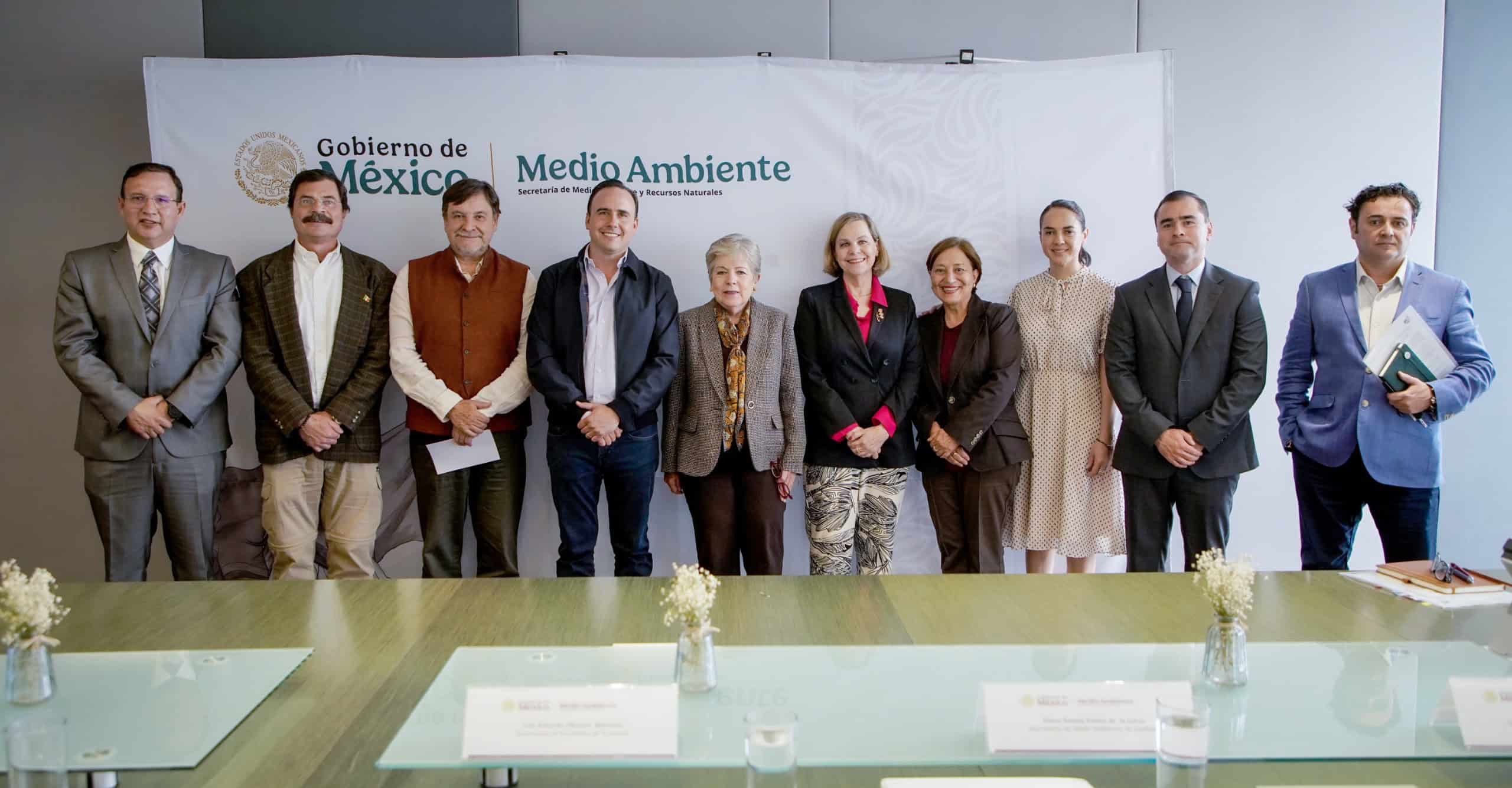 Manolo Jim&eacute;nez se re&uacute;ne con Alicia B&aacute;rcena para impulsar proyectos sustentables en Coahuila