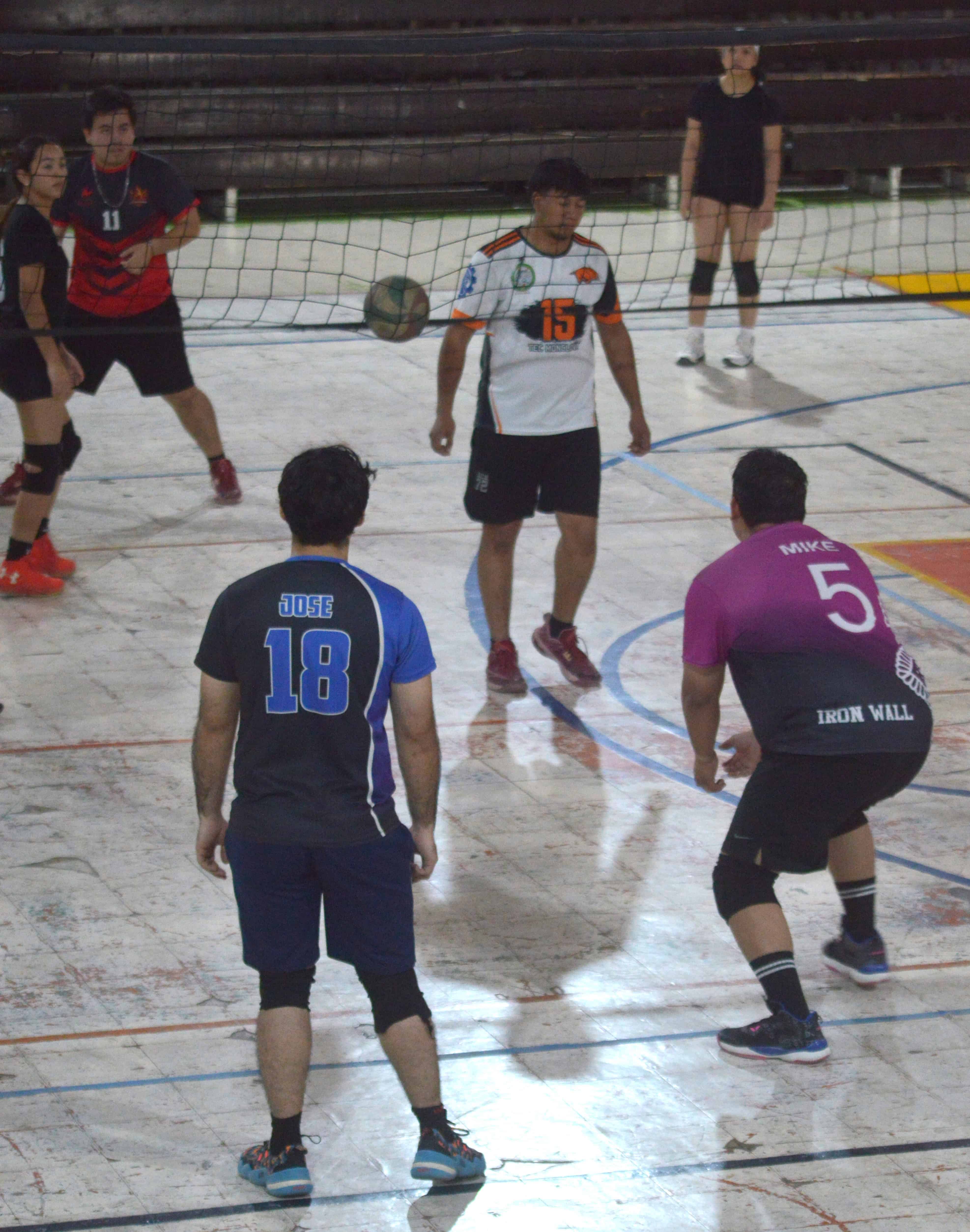 Ajolotes Monclova vencen a Raptors en emocionante partido