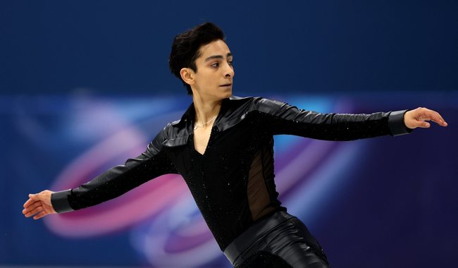 Donovan Carrillo clasifica a la final del Mundial de Patinaje en Praga