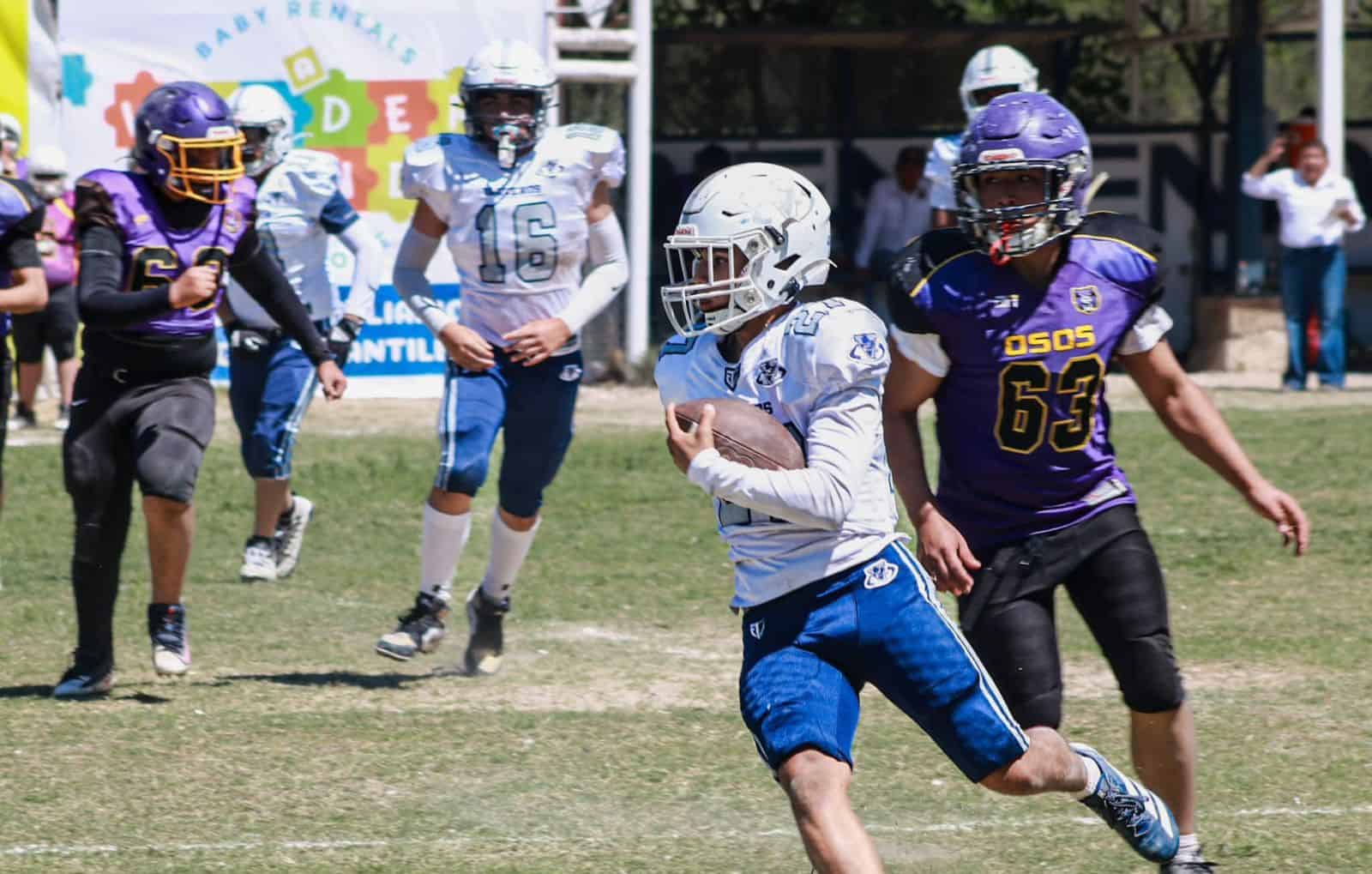 Vaqueros domina el cl&aacute;sico local y vence a Osos en todas las categor&iacute;as