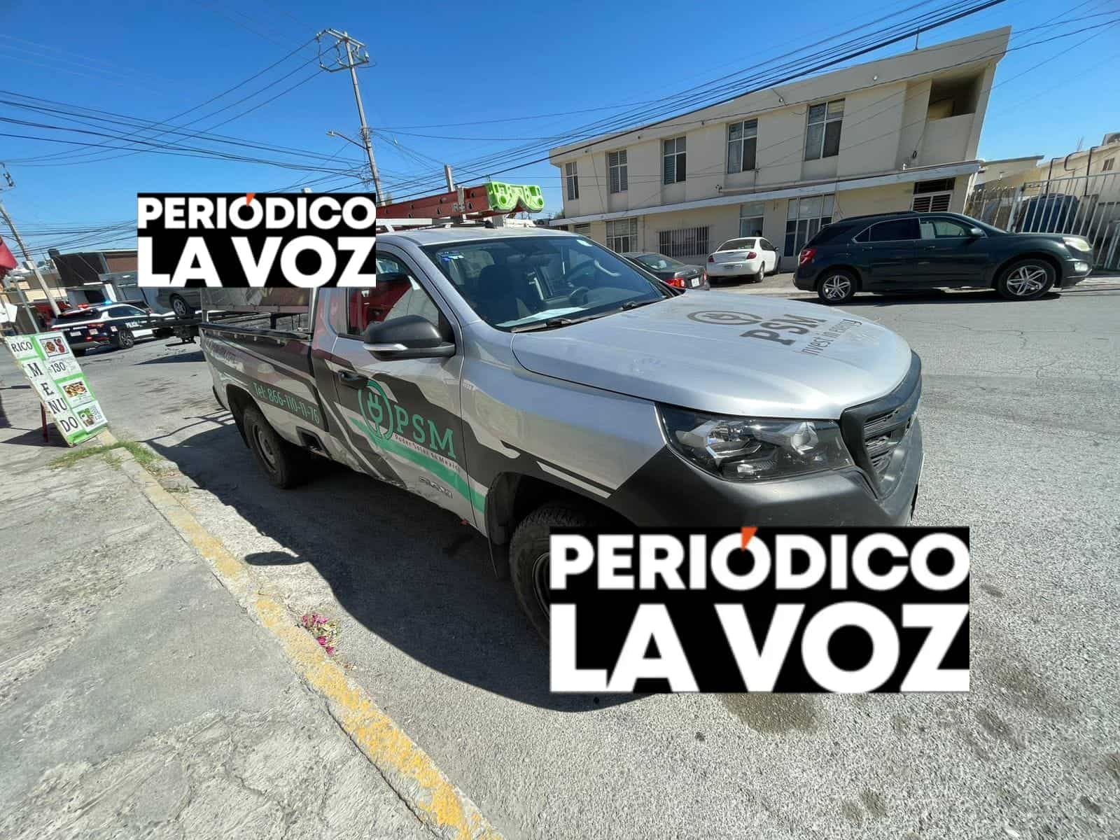 Le arremangan auto por volarse se&ntilde;al de alto