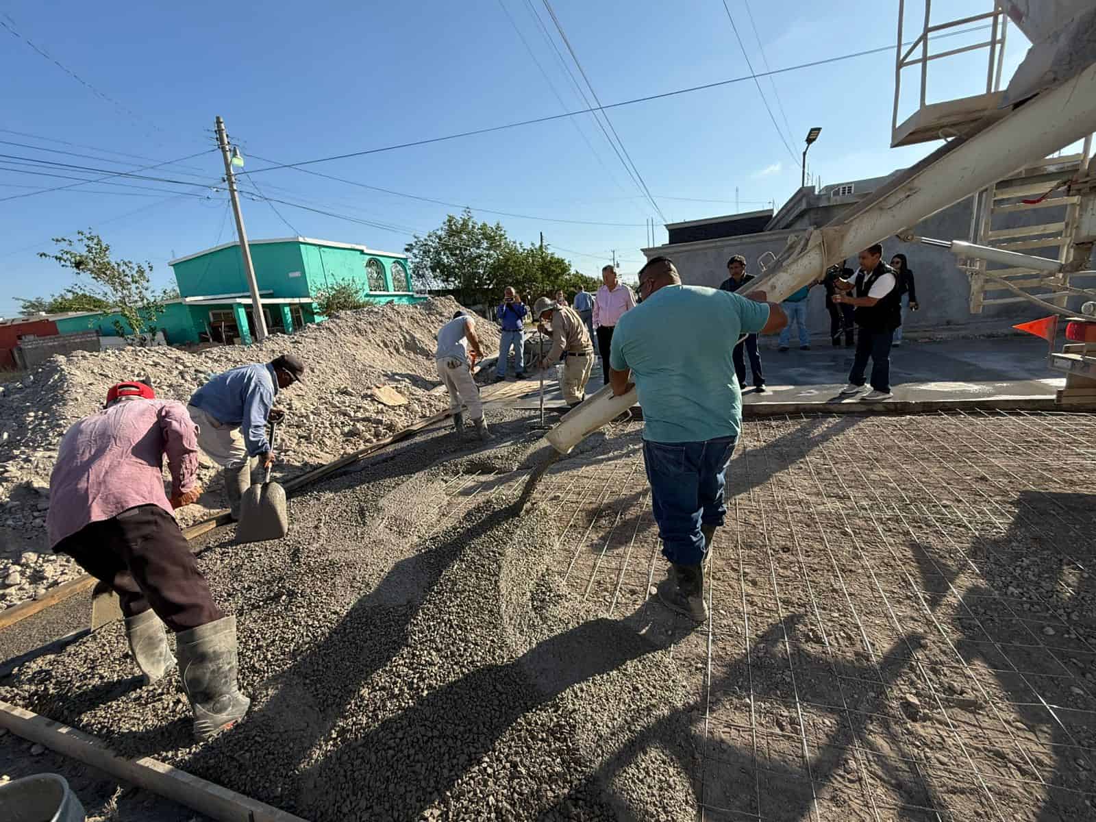 Inversi&oacute;n de 2.4 millones mejora vialidades en San Juan de Sabinas