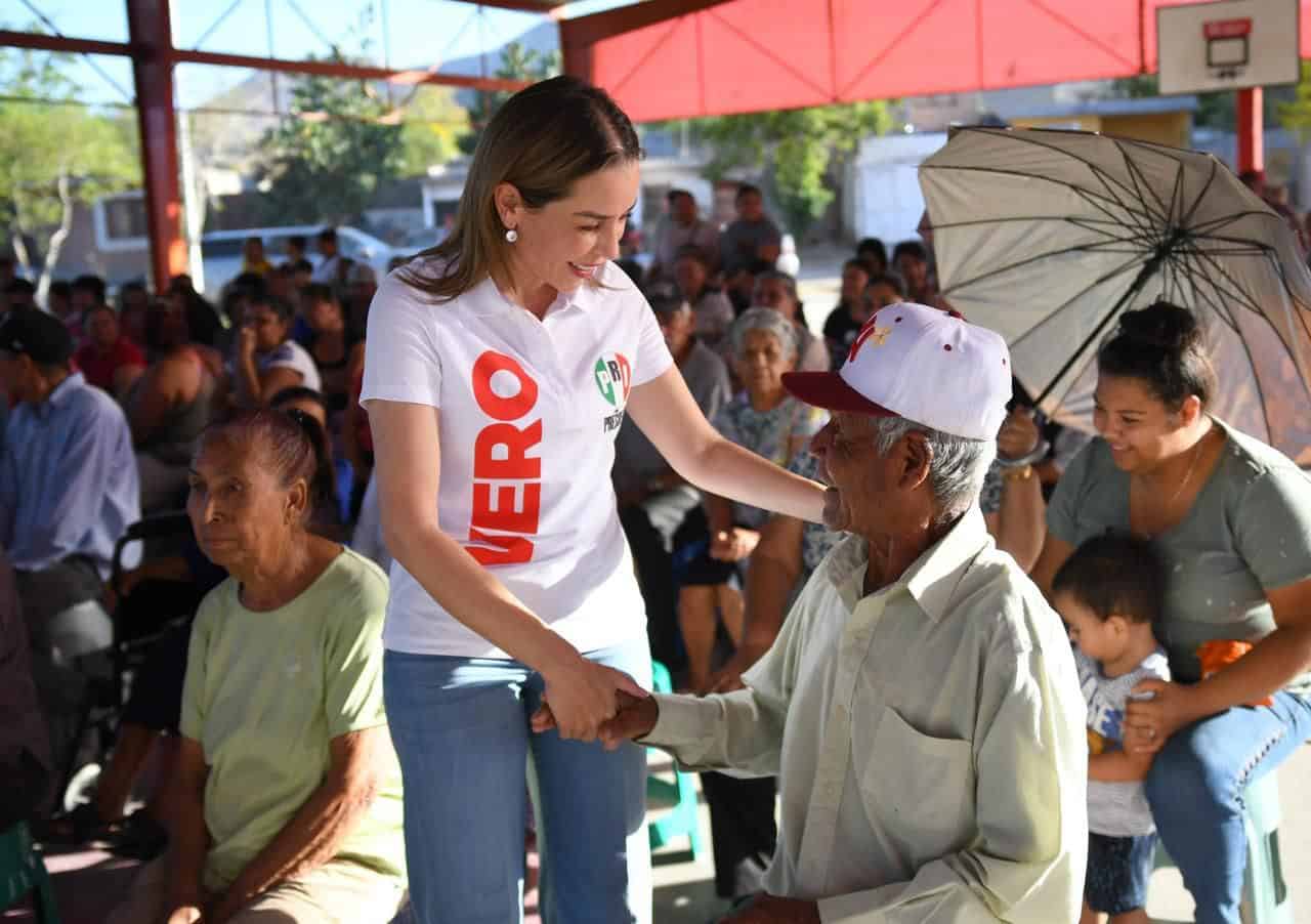 Vero Mart&iacute;nez fortalece su trabajo territorial en Torre&oacute;n con apoyo de la comunidad