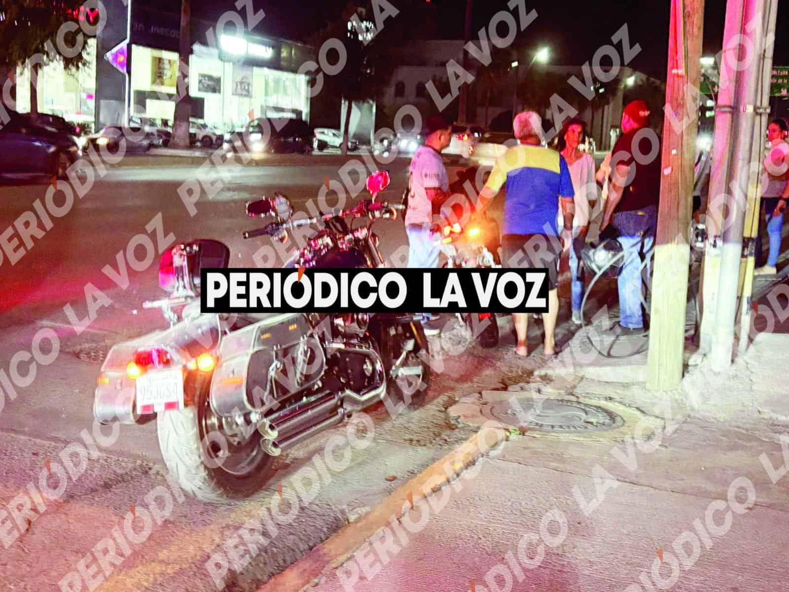 Joven motociclista resulta gravemente herido en Monclova