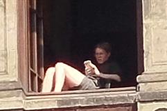 Claudia Sheinbaum confirma sanción a mujer que tomó el sol en Palacio Nacional