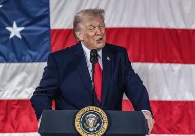 Donald Trump revela su biblioteca presidencial en Miami