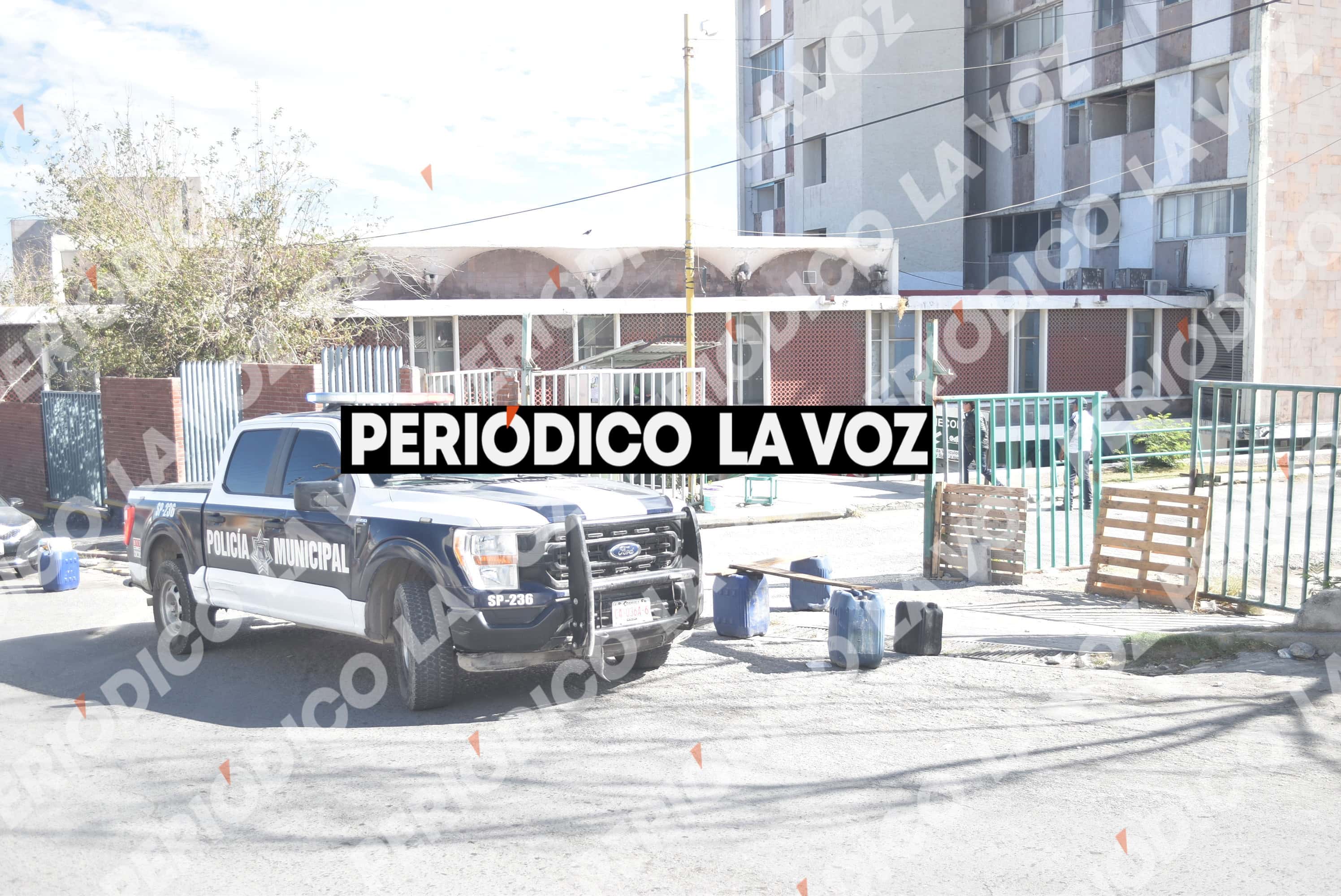 M&eacute;dico con orden de restricci&oacute;n causa tensi&oacute;n en Cl&iacute;nica 7 IMSS Monclova