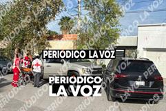 Choque entre camionetas deja mujer lesionada en Monclova