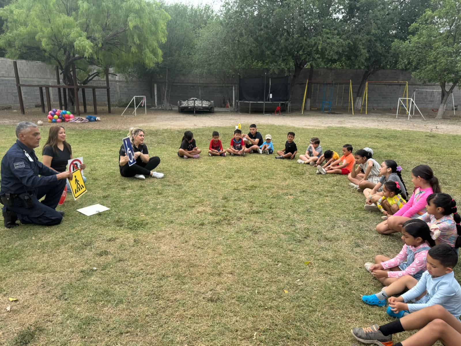 &Oacute;scar R&iacute;os Ram&iacute;rez promueve cursos de verano en San Juan de Sabinas