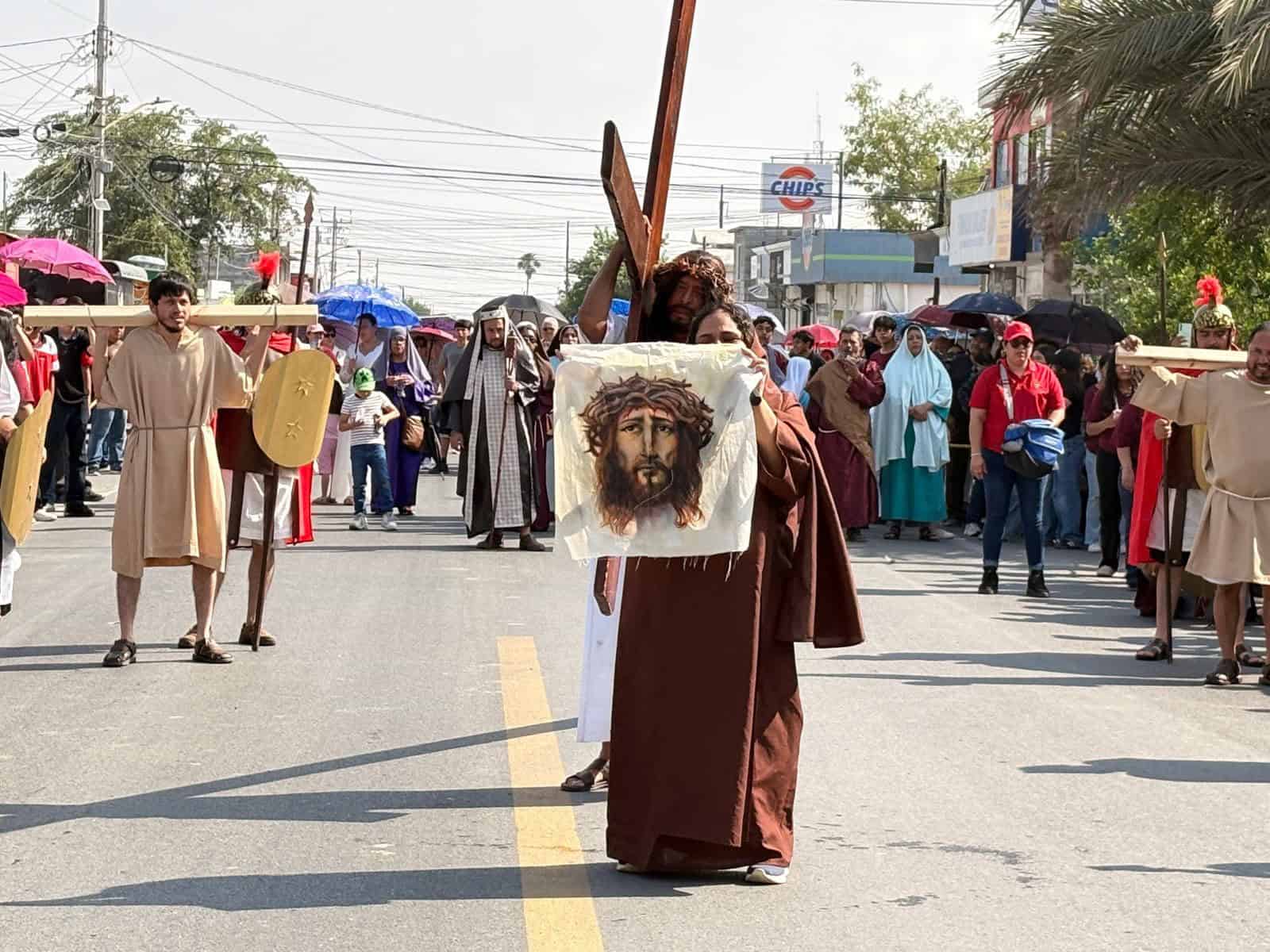 Frontera celebra el Viacrucis con Luis Jaime Maceira como protagonista