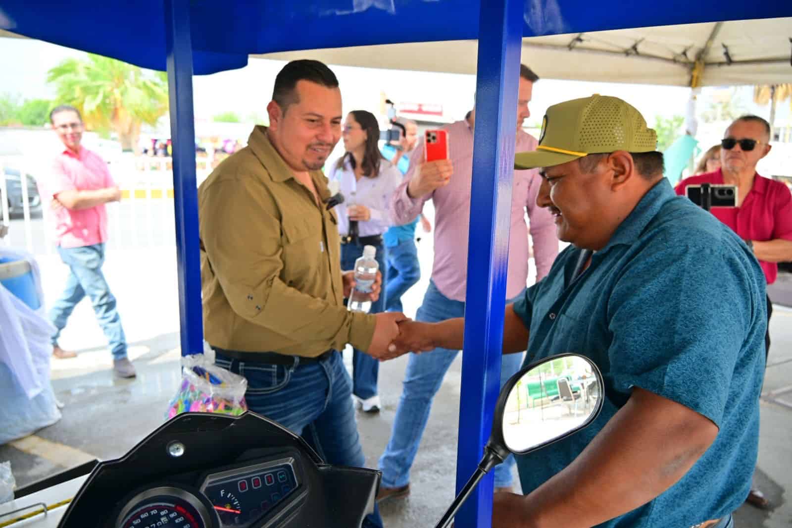 Javier Flores inaugura corredor gastron&oacute;mico en San Buenaventura