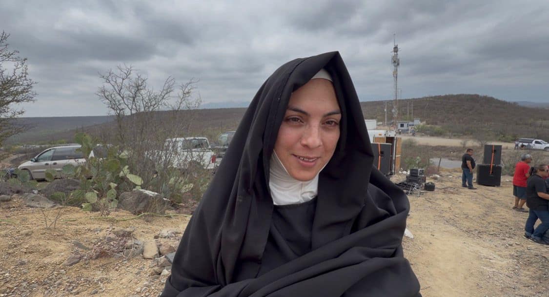 Zulma Zavala personifica a la Virgen Mar&iacute;a en el Viacrucis Viviente de Villa de Pala&uacute;