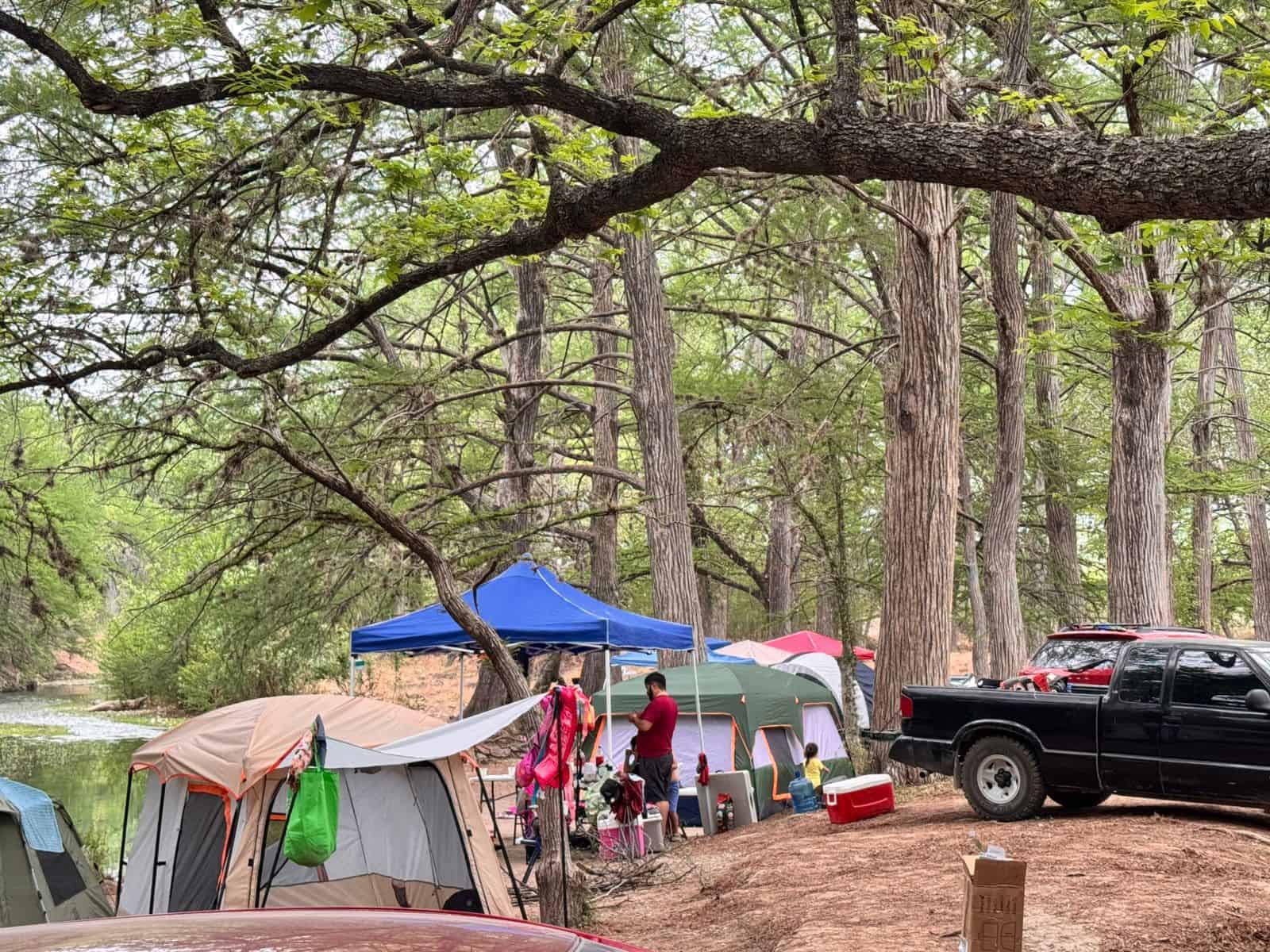 M&uacute;zquiz recibe a turistas en R&iacute;o Sabinas y La Cascada: Semana Santa 2023