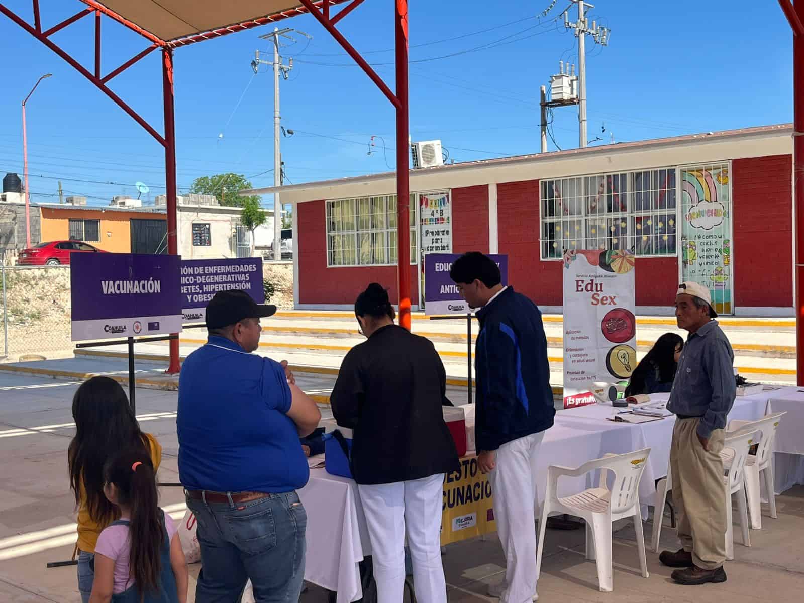 Brigadas de salud llegan a colonias de Ciudad Acu&ntilde;a con servicios gratuitos