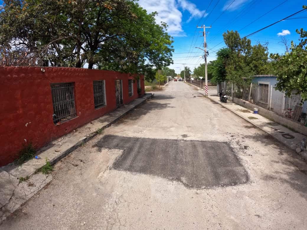 Laura Jim&eacute;nez impulsa bacheo y mantenimiento en M&uacute;zquiz