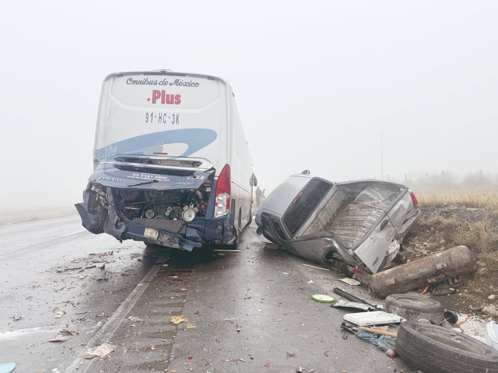 Accidente en Arteaga: Carambola deja ocho lesionados en carretera
