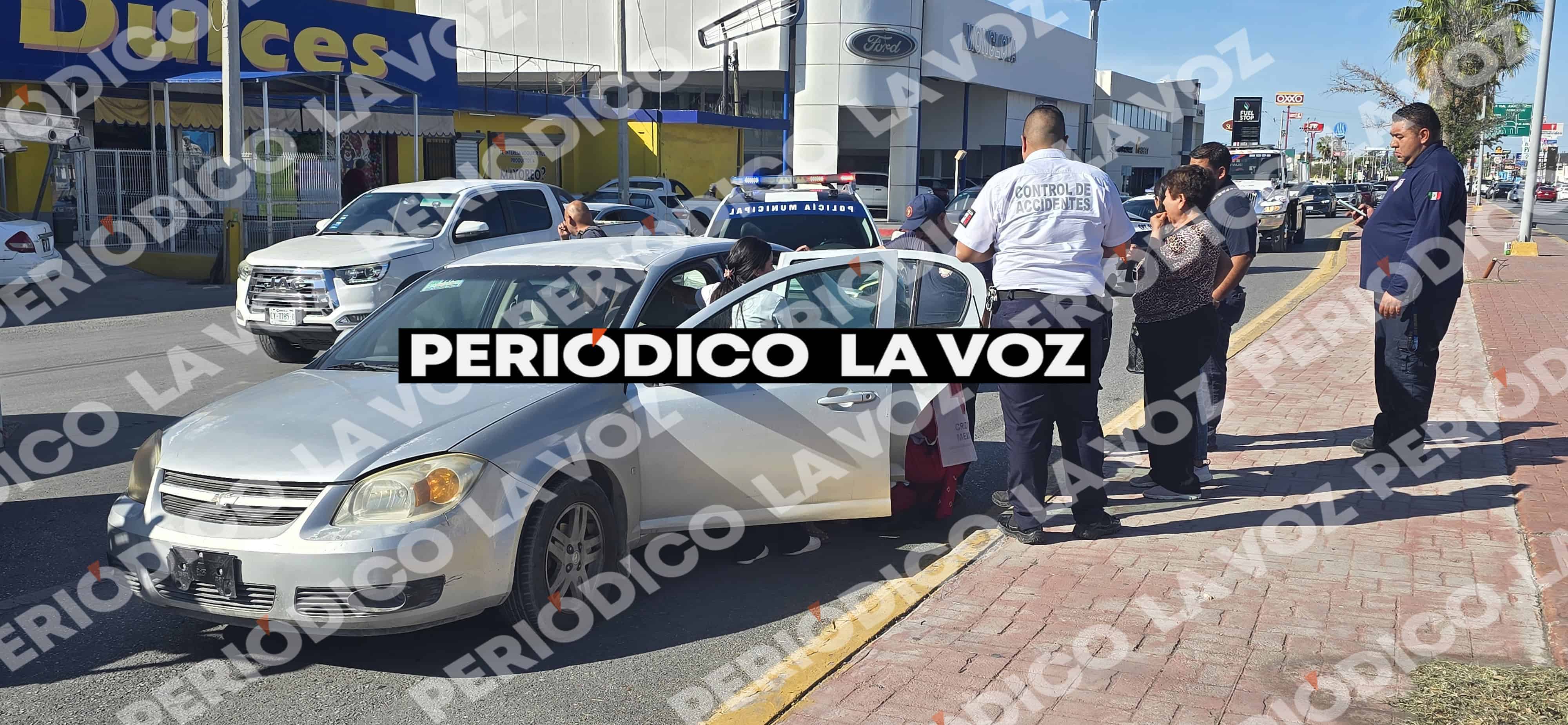 Embiste embarazada a lavacoches