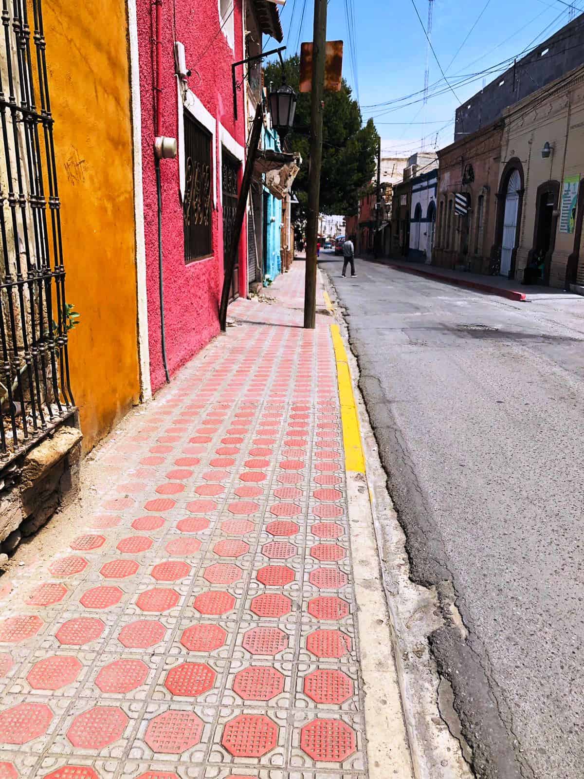 110 viviendas con da&ntilde;os estructurales en zona centro de Saltillo