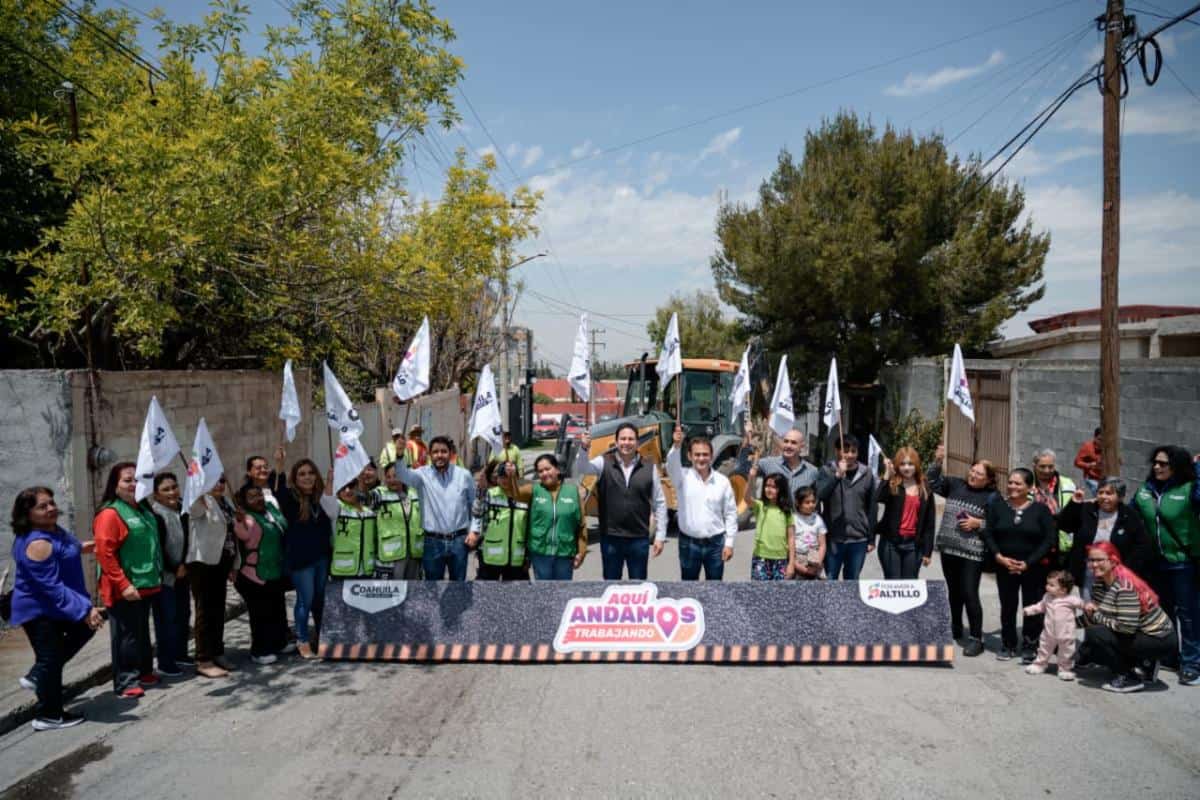 Javier D&iacute;az Gonz&aacute;lez impulsa obras de pavimentaci&oacute;n en el sur de Saltillo