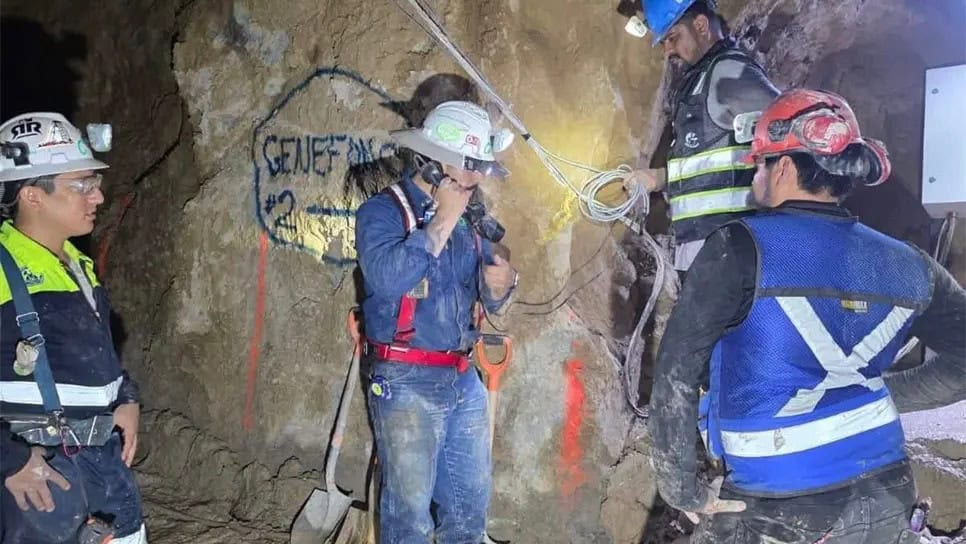 Accidente en El Rosario: rescate de mineros en la mina Santa Fe