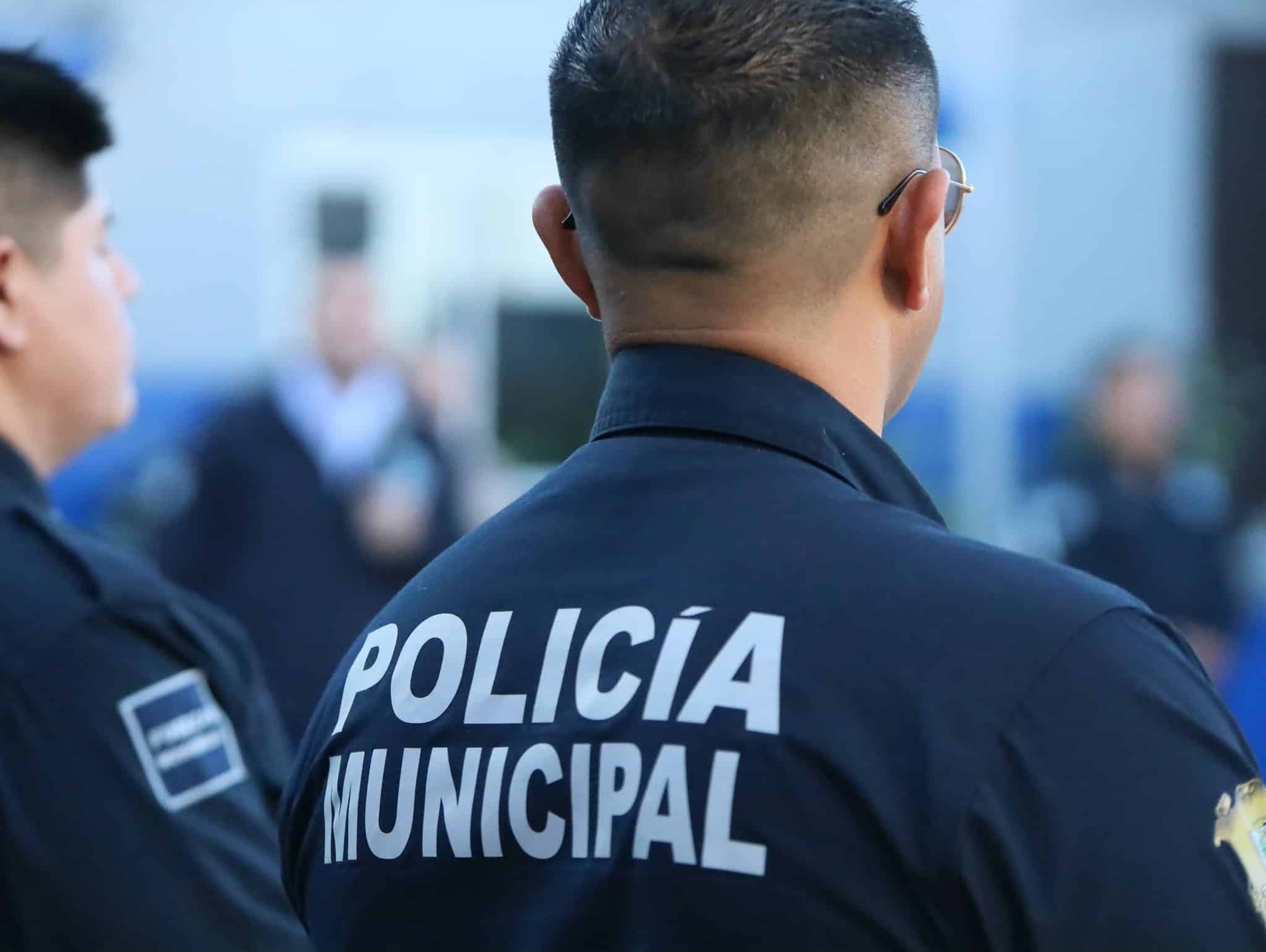 Carlos Villarreal anuncia inicio de la Academia de Polic&iacute;a en la ciudad