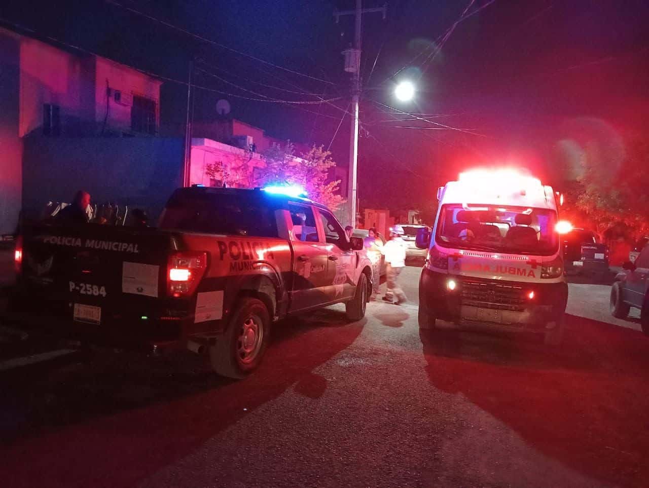 Apu&ntilde;alan a hombre en la colonia Periodistas de Piedras Negras