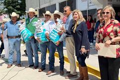 Entregan 15 toneladas de Semilla de sorgo a campesinos