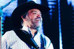 Ricky Muñoz de Intocable descarta colaboraciones en su nuevo álbum