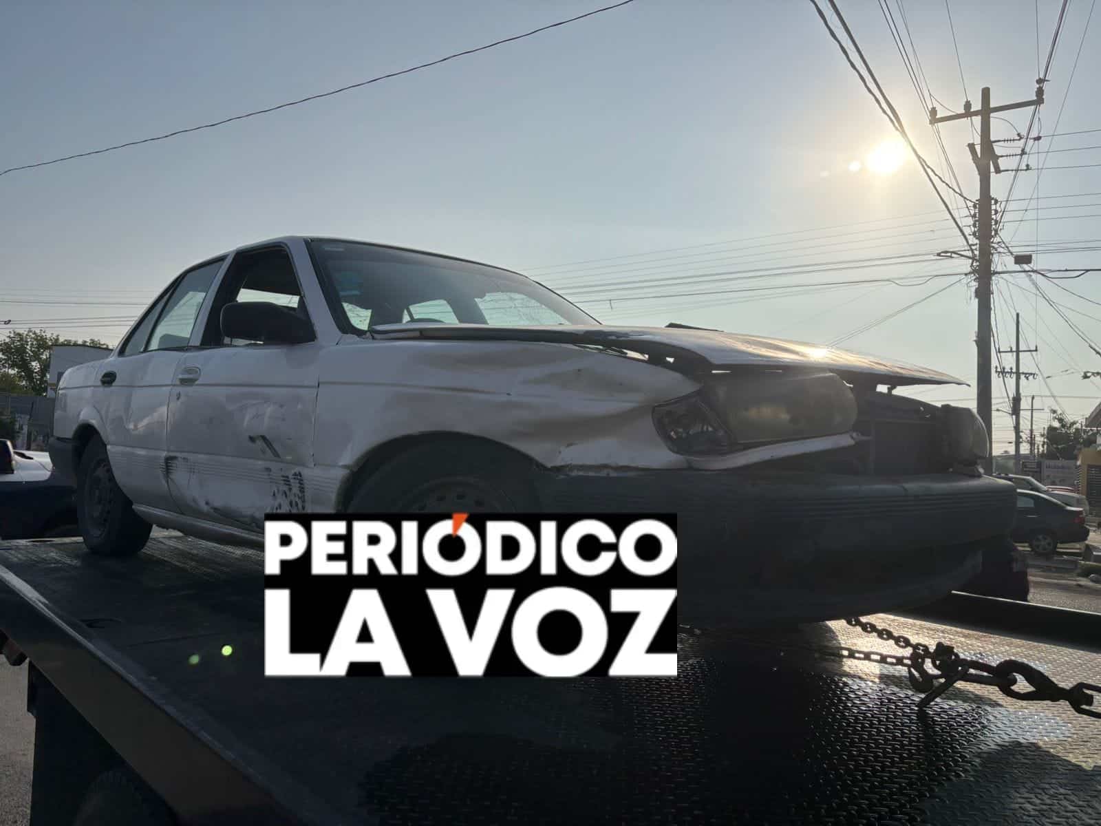 Ignora alto y causa choque