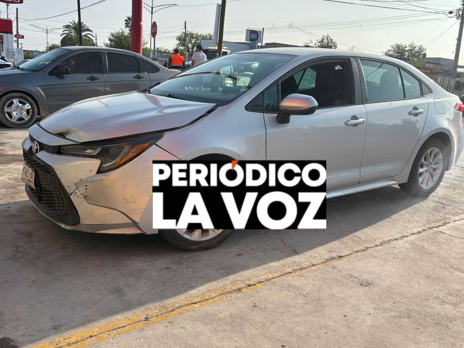 Ignora alto y causa choque