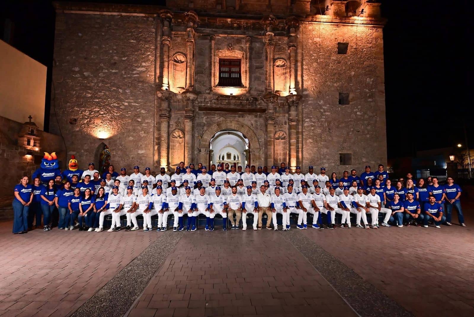 Acereros de Monclova y Saraperos de Saltillo inician temporada con misa