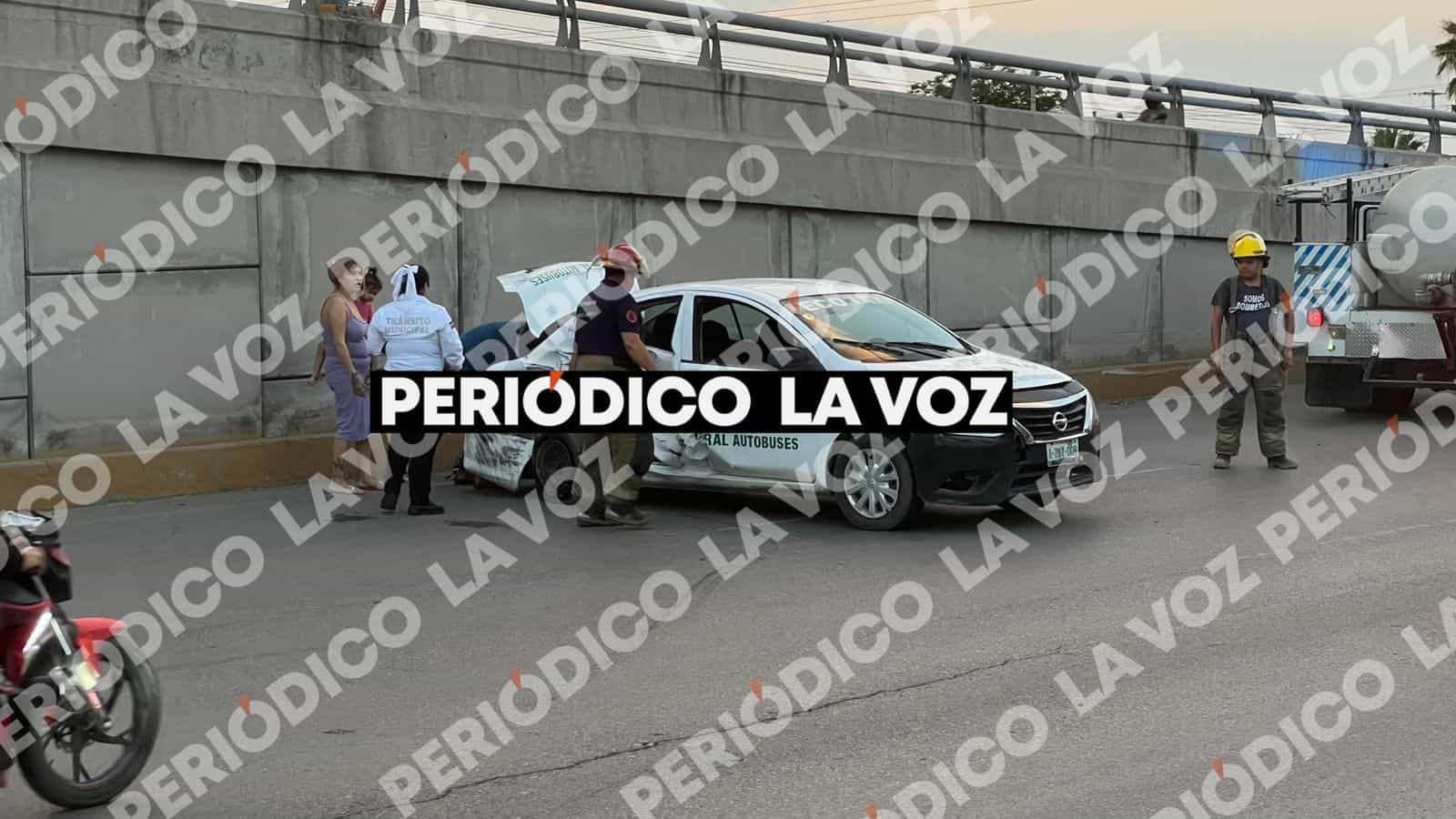Accidente en Monclova: taxi Eco Taxi colisiona con camioneta