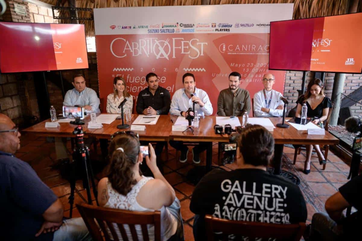 Javier D&iacute;az Gonz&aacute;lez lidera rehabilitaci&oacute;n de vialidades en Saltillo