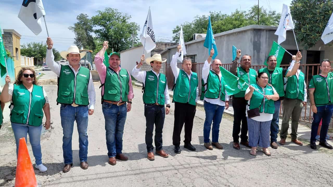 Inicia Gabriel Elizondo P&eacute;rez obras de pavimentaci&oacute;n en San Juan de Sabinas