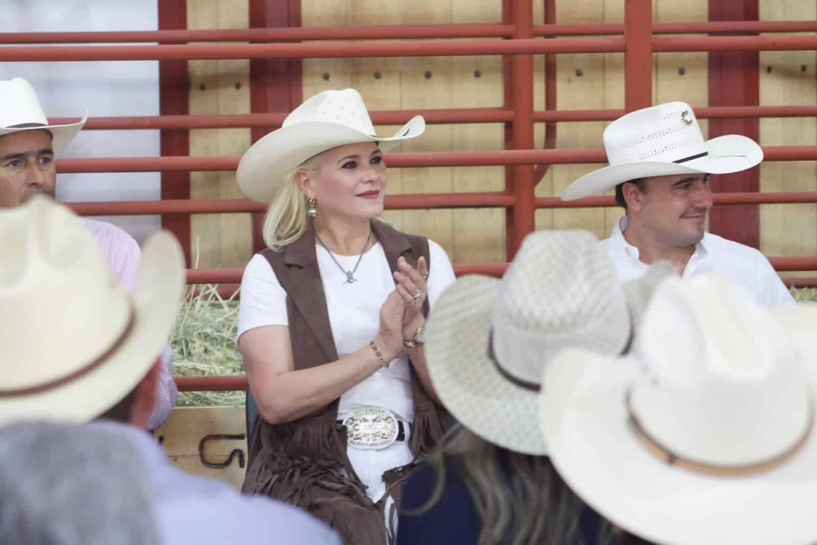 Se realiza premiaci&oacute;n del Novillo Gordo en la Expoasis Ganadera M&uacute;zquiz 2026