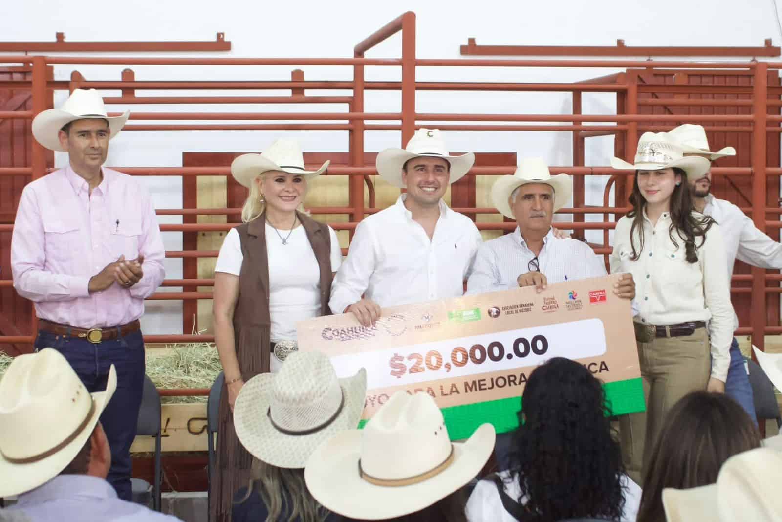 Se realiza premiaci&oacute;n del Novillo Gordo en la Expoasis Ganadera M&uacute;zquiz 2026