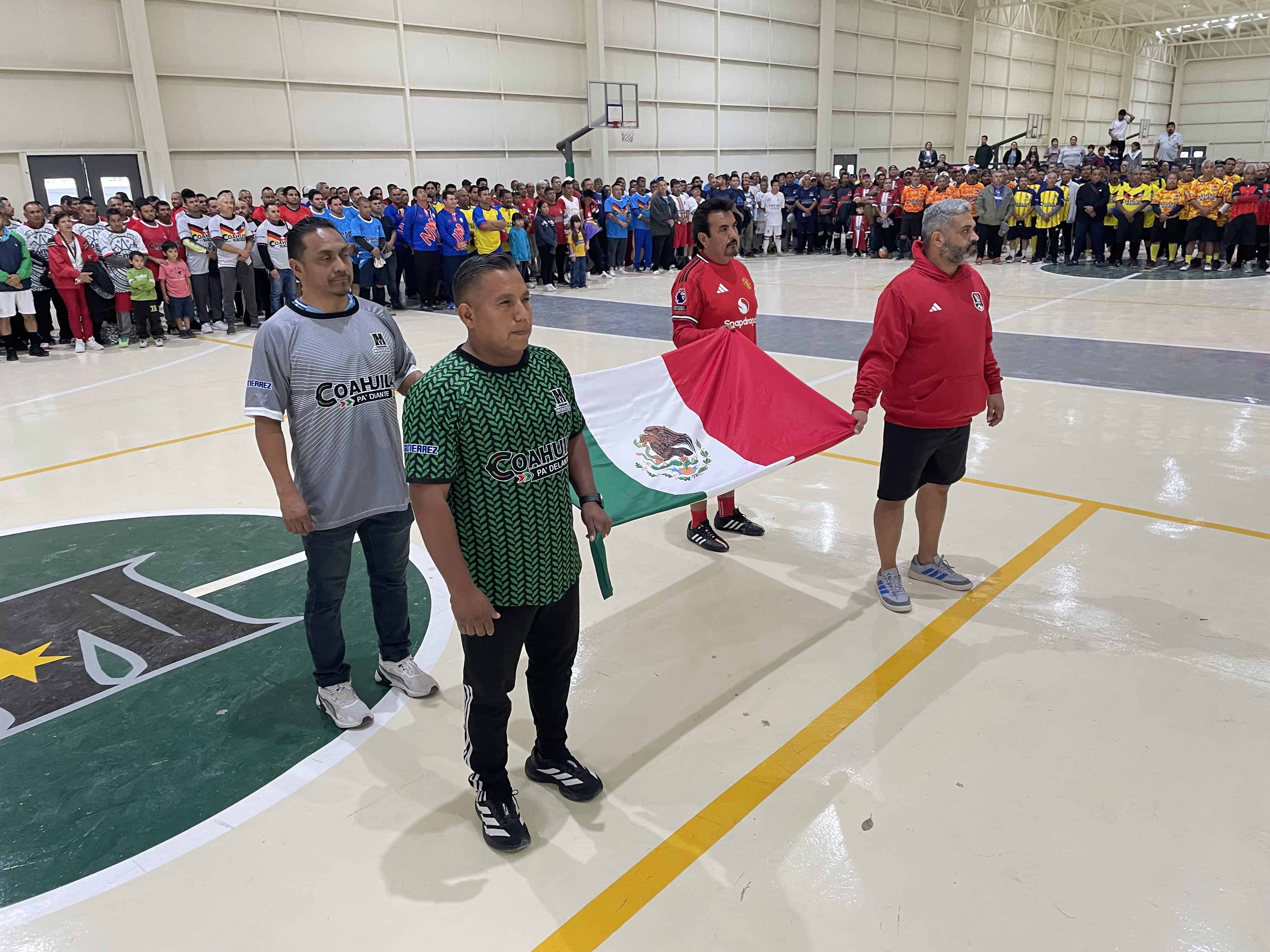 Carlos Villarreal inaugura el Torneo de Copa 2026 en Monclova