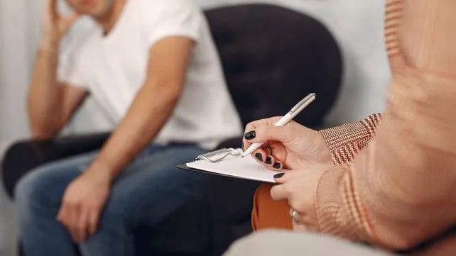 Sara P&eacute;rez Cant&uacute; refuerza atenci&oacute;n en salud mental en Frontera