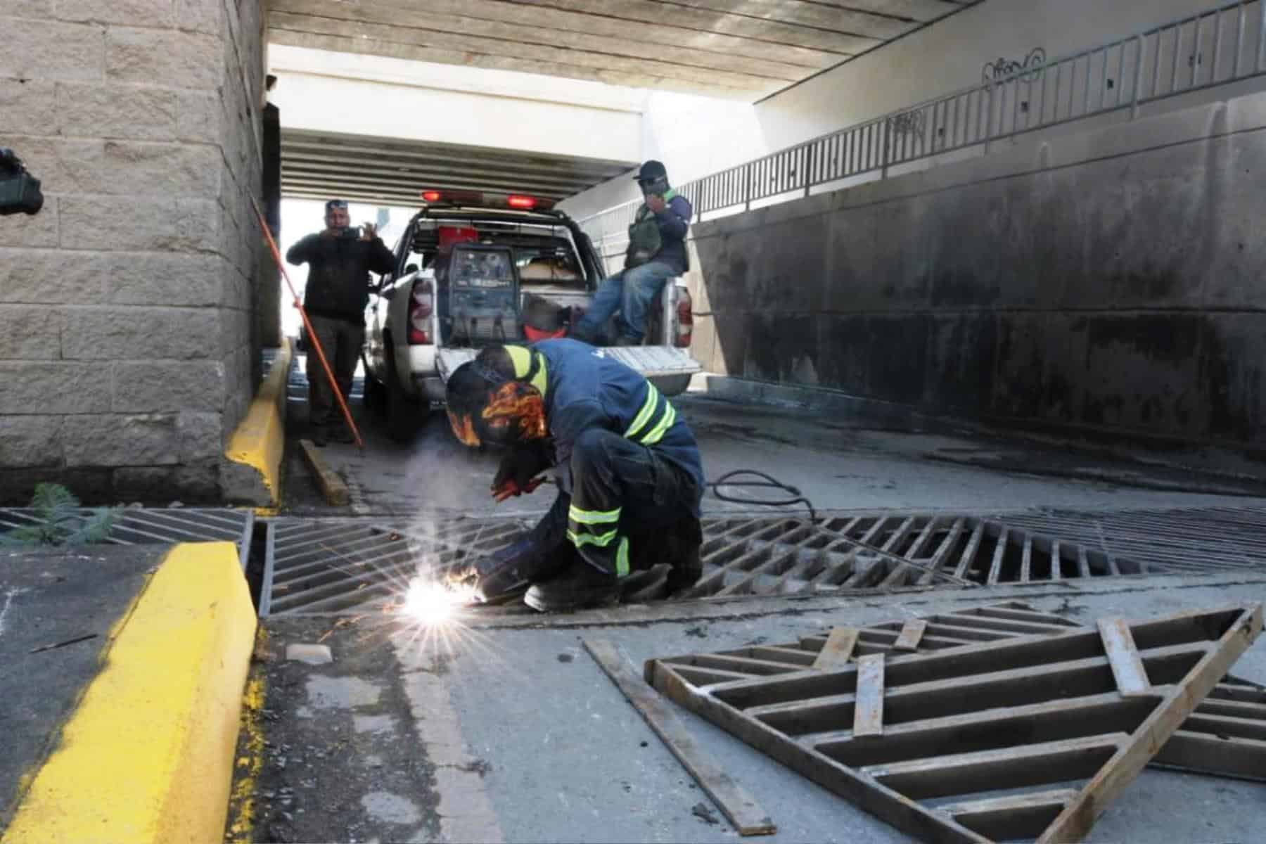 Mantenimiento de rejillas pluviales en Saltillo para fortalecer seguridad vial