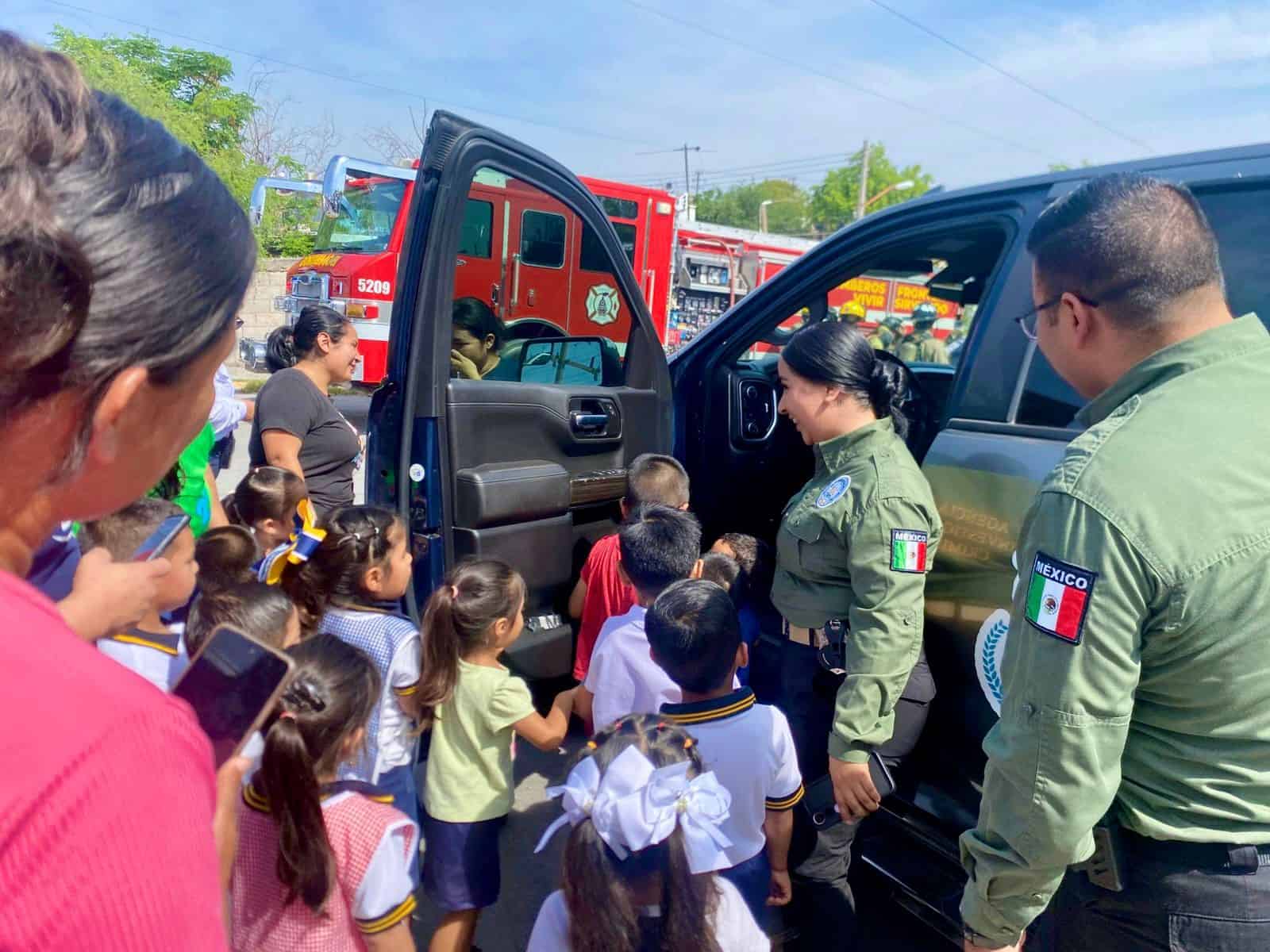 AIC  Refuerza cercan&iacute;a con ciudadan&iacute;a de Frontera
