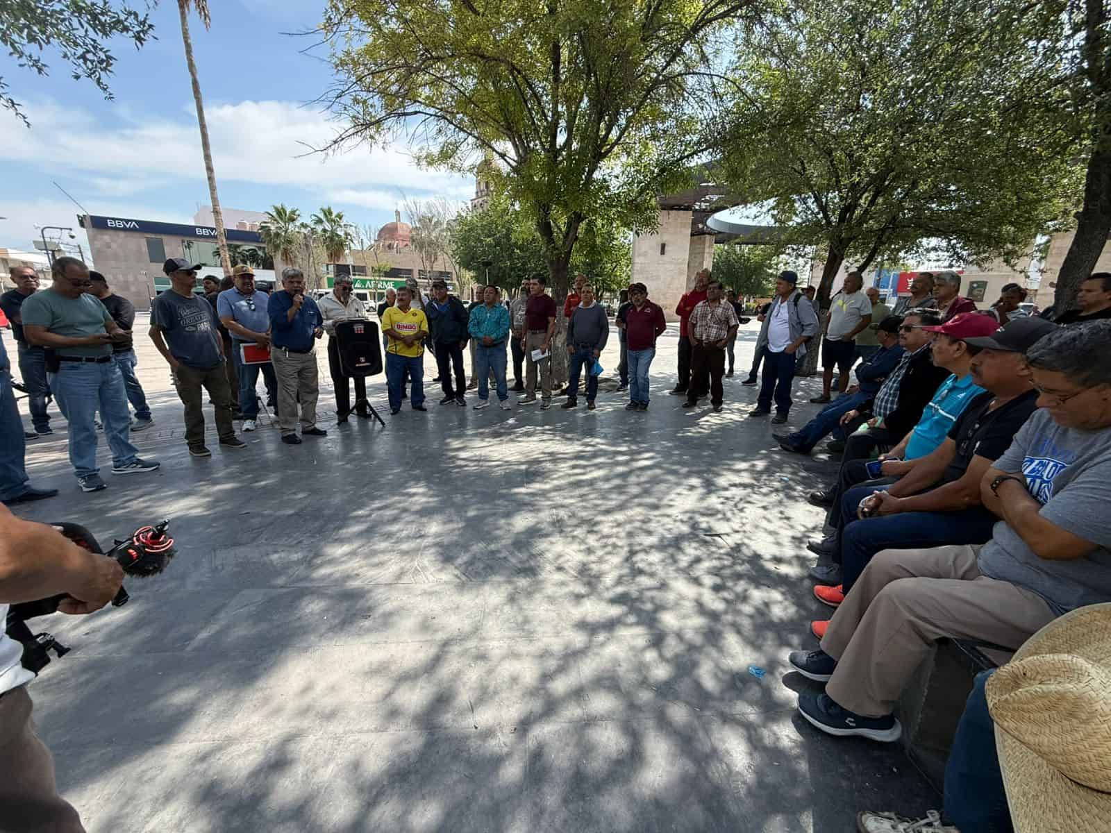 Juli&aacute;n Torres respalda la venta de AHMSA para pagar a trabajadores