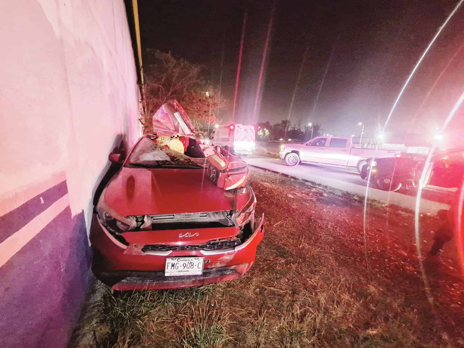 Colisi&oacute;n mortal en Ramos Arizpe: conductor muere tras impacto con tr&aacute;iler