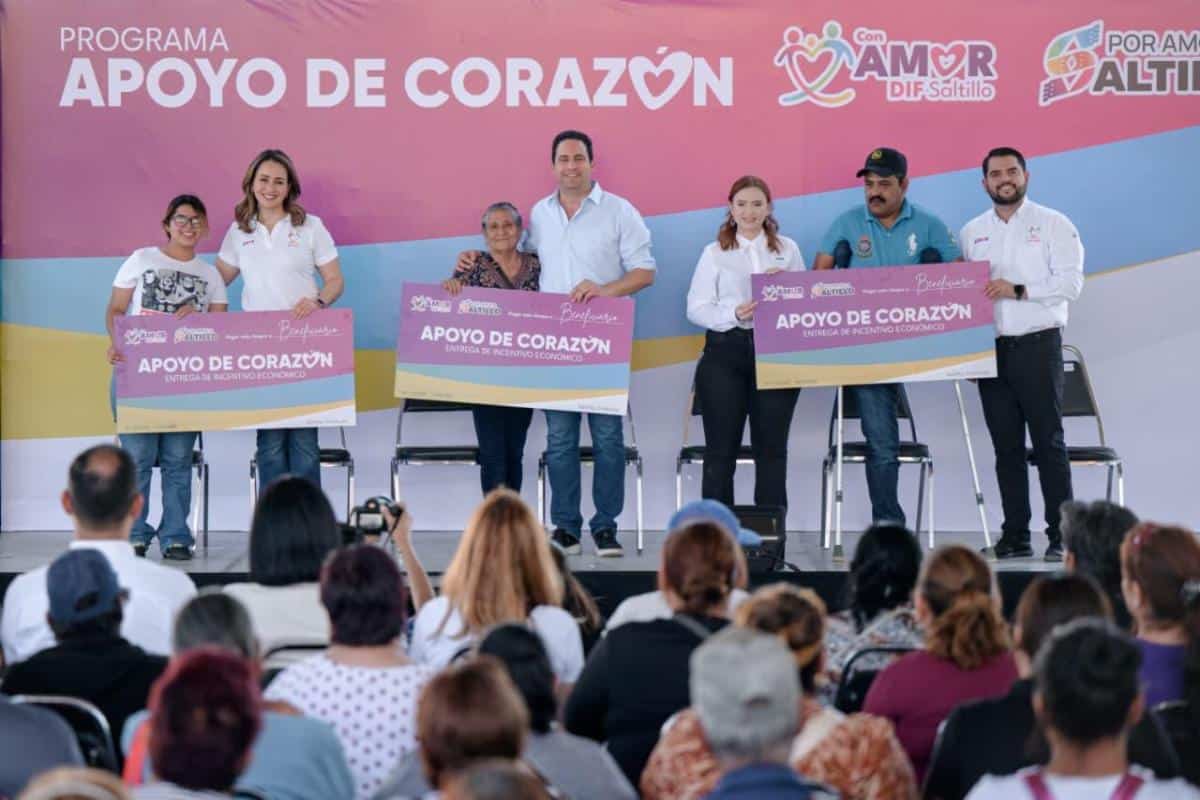 Saltillo: Apoyos de Coraz&oacute;n entregados por Javier D&iacute;az Gonz&aacute;lez