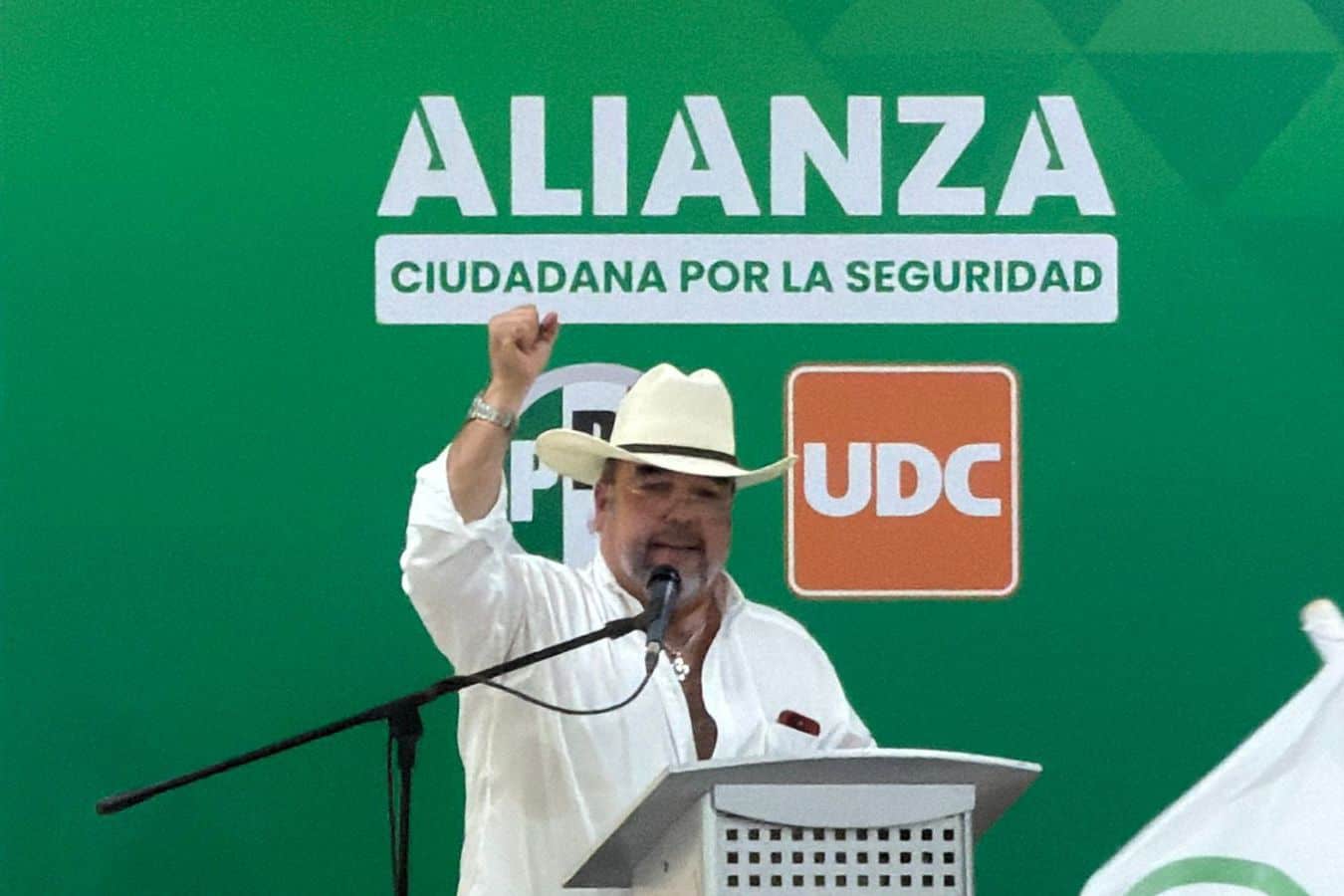 H&eacute;ctor Miguel Garc&iacute;a Falc&oacute;n toma protesta como precandidato en M&uacute;zquiz